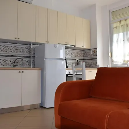 アパート Leta's Apartments, Vacation