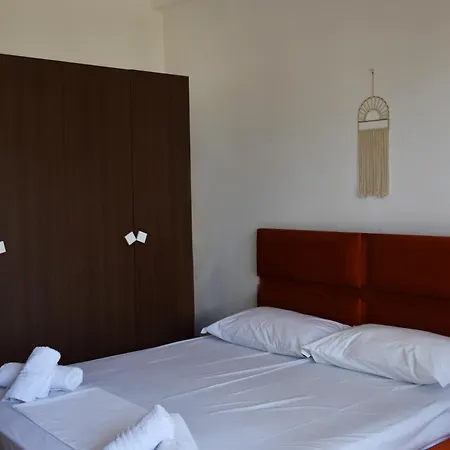 Leta's Apartments, Vacation Durrës