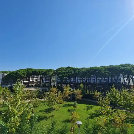 Leta's Apartments, Vacation Daire *