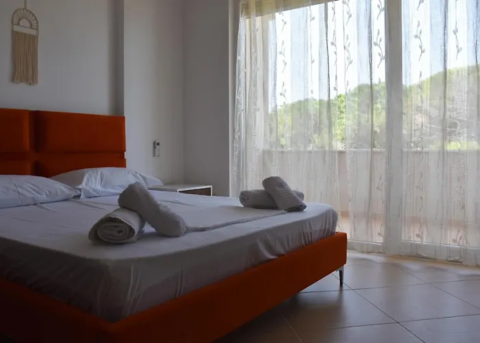 Gjiri I Lalzit - Leta's - Three Bedroom